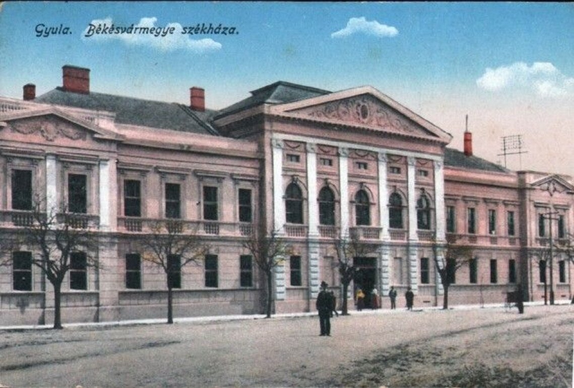 010_gyula_bekevarmegye_szekhaza_1910.jpg