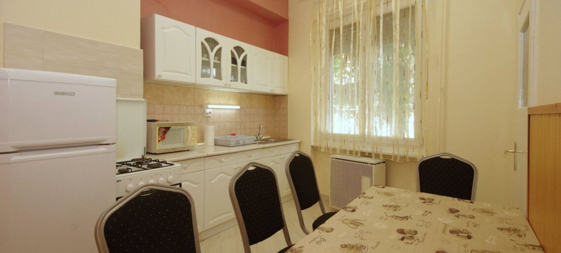 A4 Apartman Gyula - 2