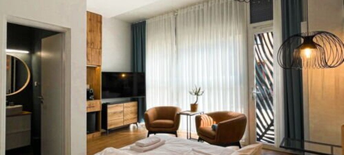 Botaniq Rooms Apartman Gyula - 17
