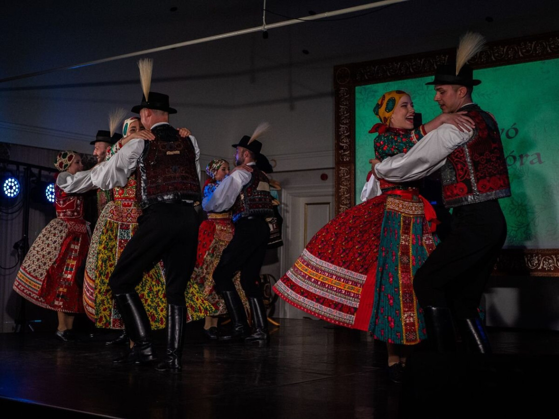 779e96e03d454fbf9c14fc6529c21ab4