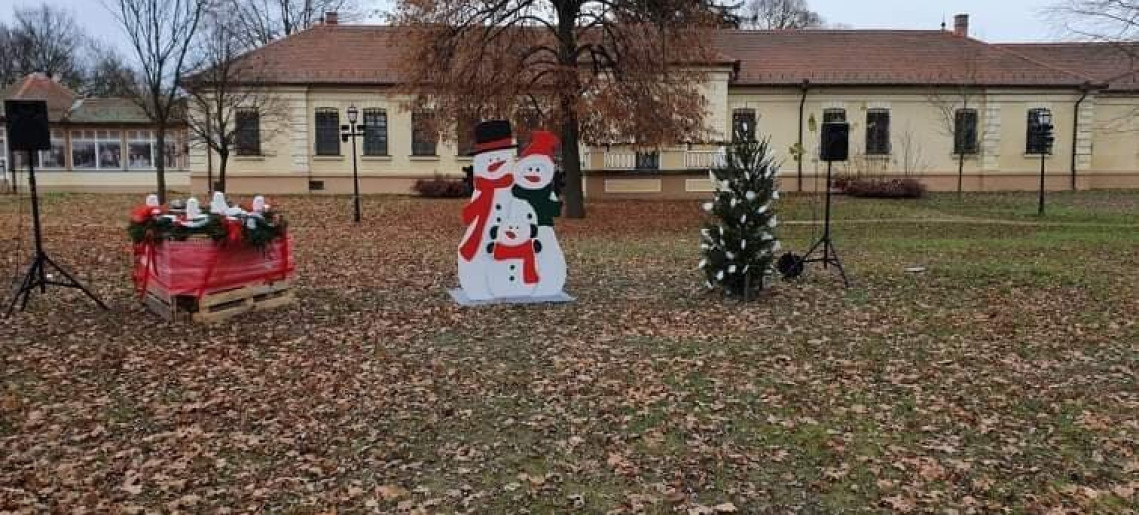 Adventi Vásár Gyulaváriban