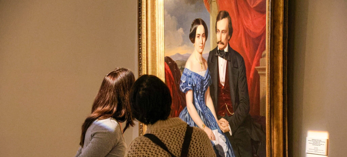 Almásy-kastély: Fűző és forradalom tárlatvezetés