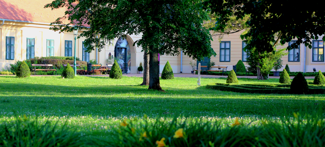 Almásy-kastély Látogatóközpont: Légy ott a kertben - díjtalan kerti program