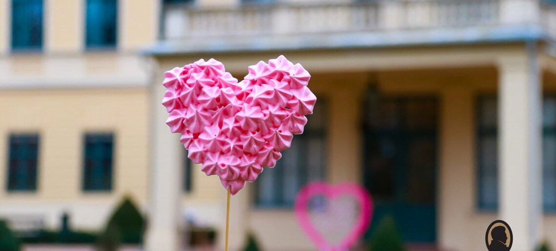 Almásy-kastély: Valentin-nap