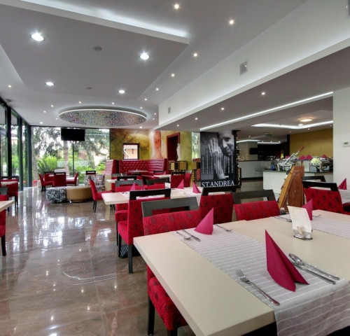 Aqua Hotel Gyula