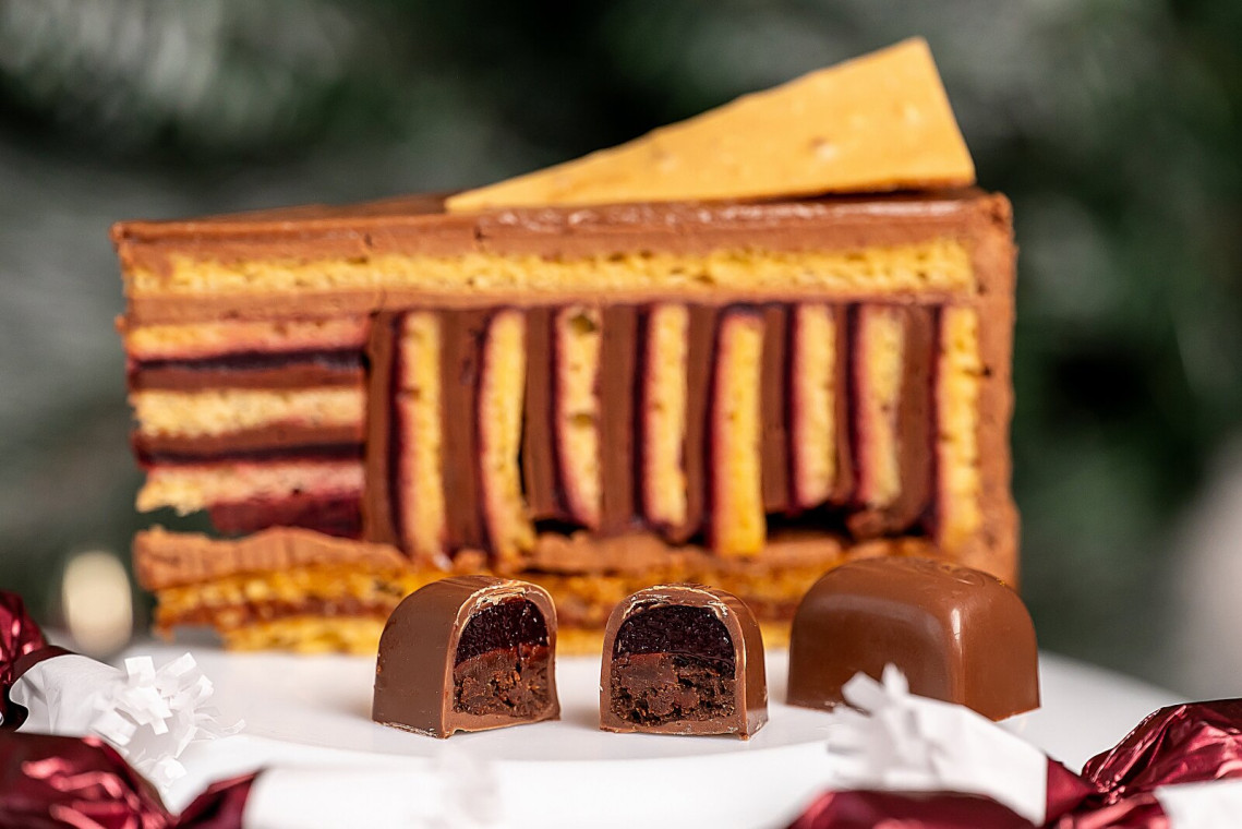 AzÉvSzaloncukra3-GyulaiKézművesCukrászda