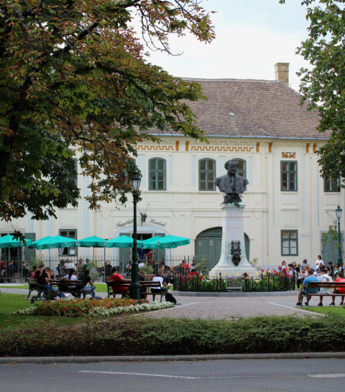 Belvárosi gyalogos túra a látnivalók mentén