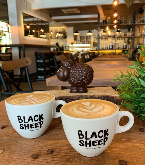 Black Sheep Café (Black Sheep Kávézó & Konyha)