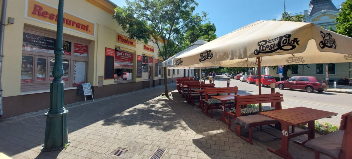 Bols Café