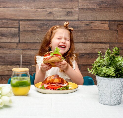 Cafeneaua Egy Pillanat