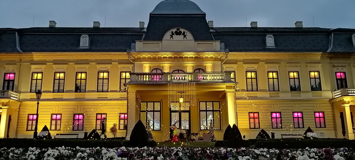 Centrul pentru Vizitatori Castelul Almásy din Gyula