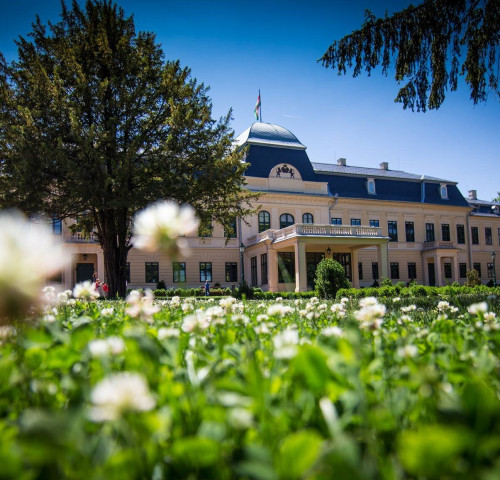 Centrul pentru Vizitatori Castelul Almásy din Gyula