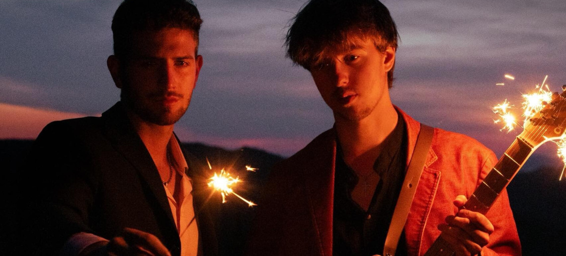 Elements Bár Drink & Shisha: Looking for a drummer koncert 2.0