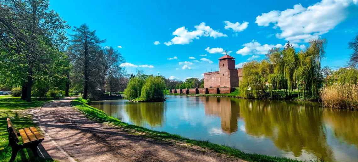 Emlékező lövések a Gyulai Várnál