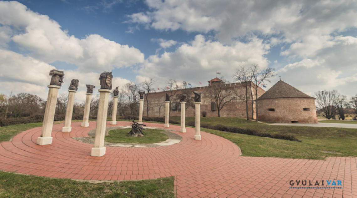 emlekhelyek-napja-gyulai-var-01.jpg