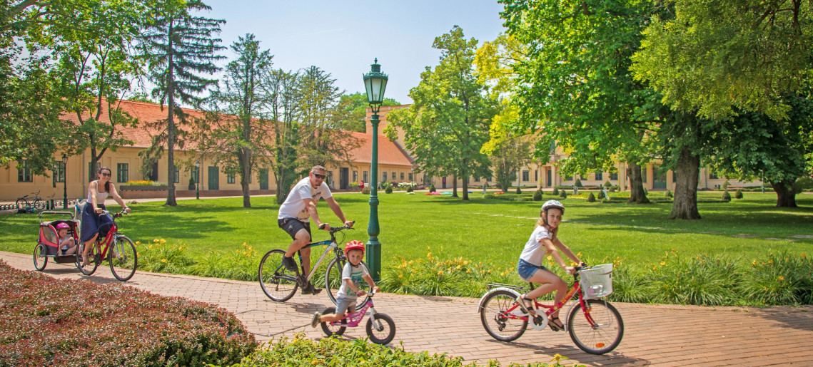 Erkelt felfedezni pedálozunk