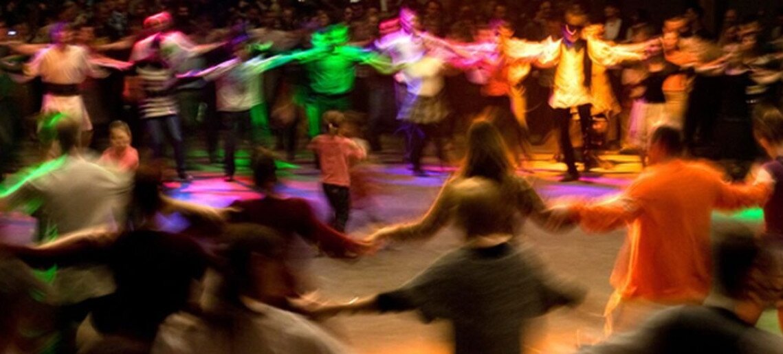 Évnyitó táncház a Magyarvárosi Sörözőben