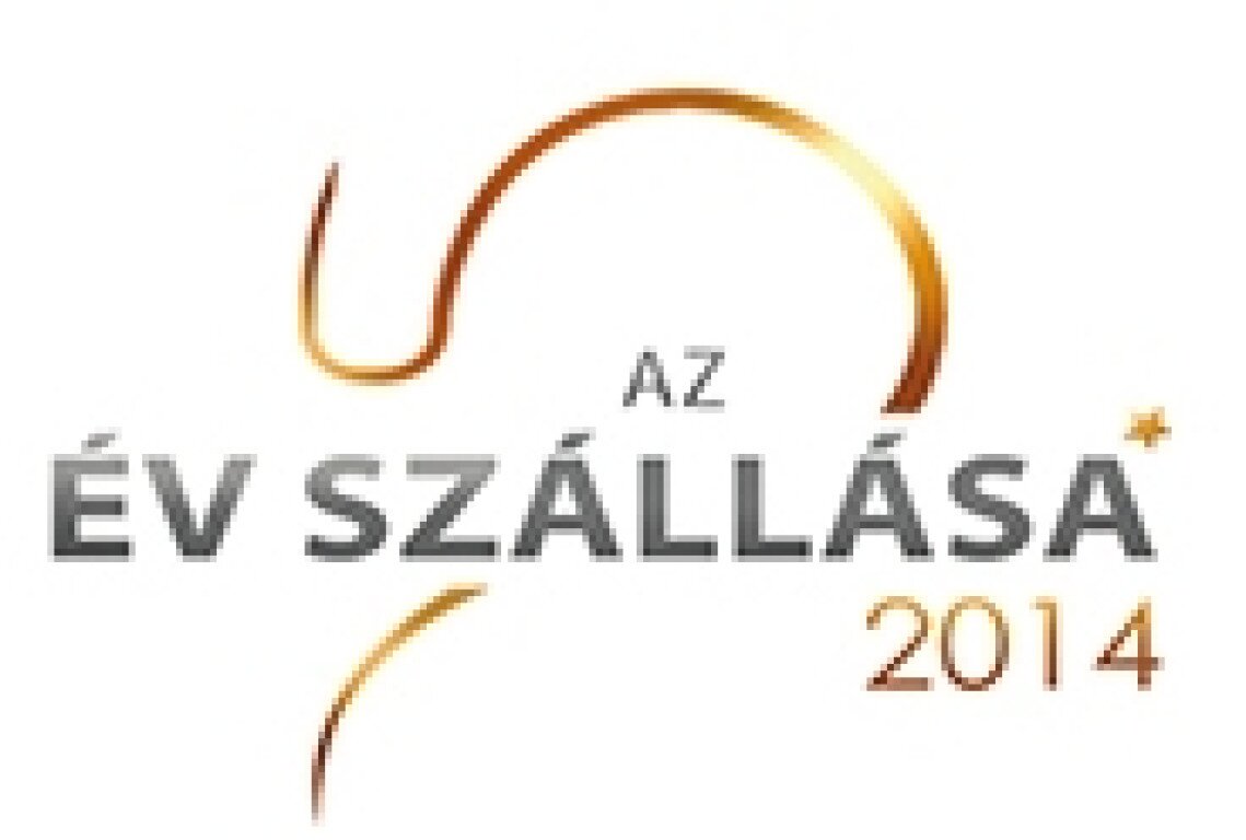 ev-szallasa-2014-elizabeth-01.jpg