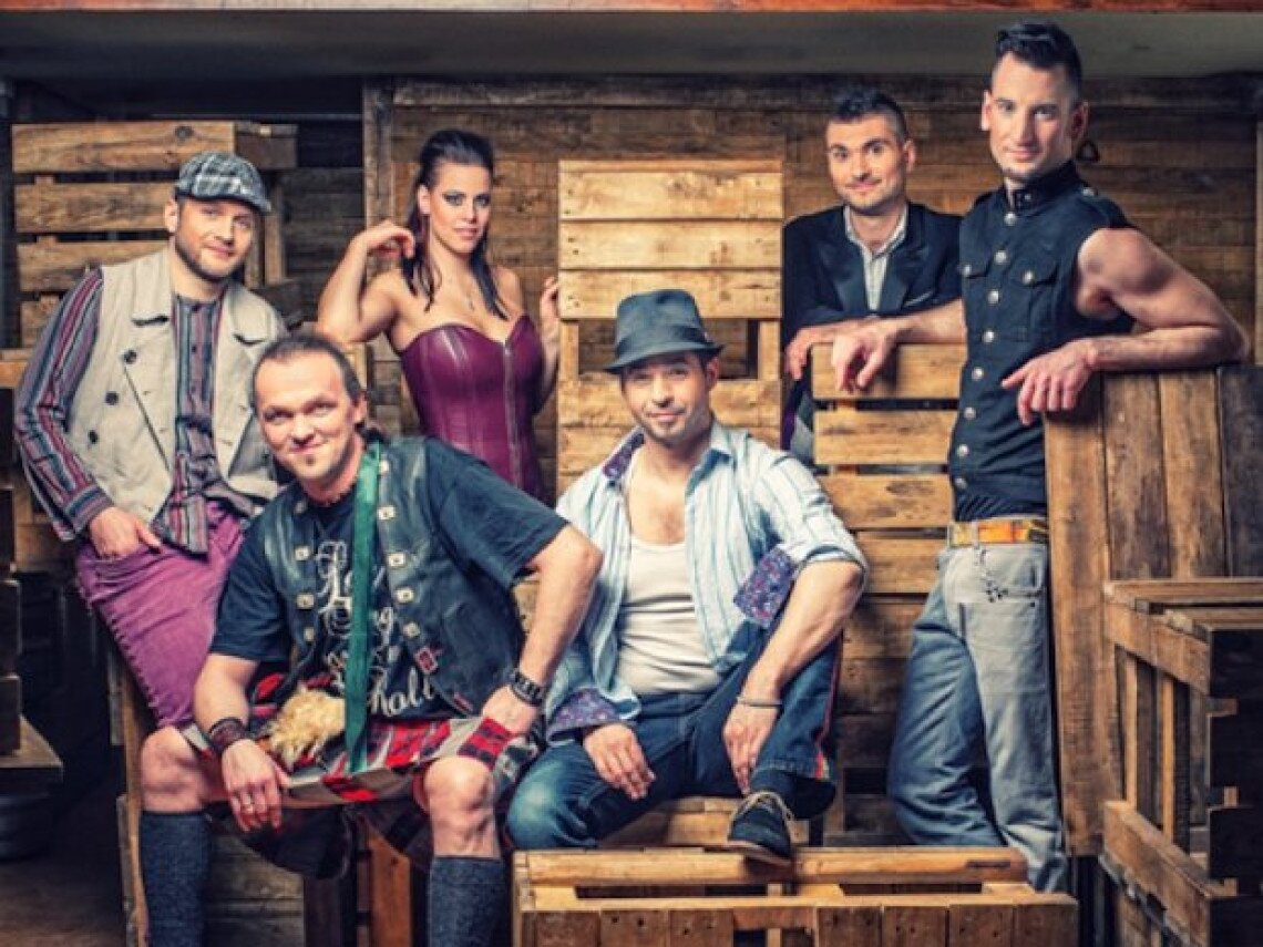 firkin-egyuttes-varszinhaz-02.jpg