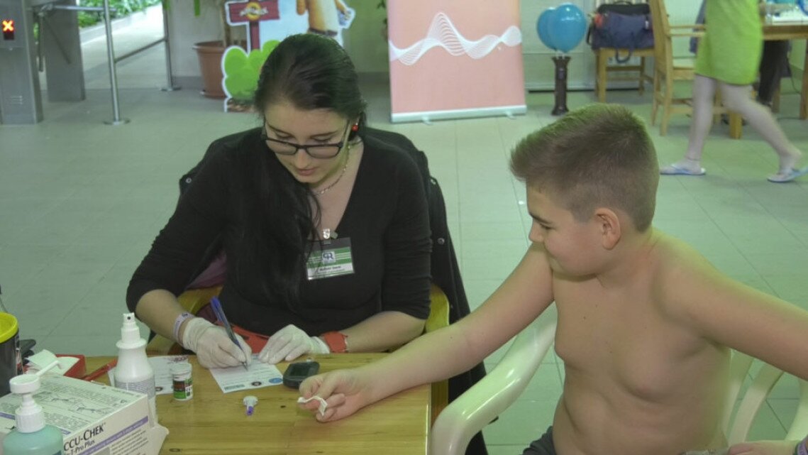 gyermekdiabetesz-nap-szurovizsgalat-0.jpg