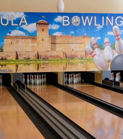 Gyula Bowling