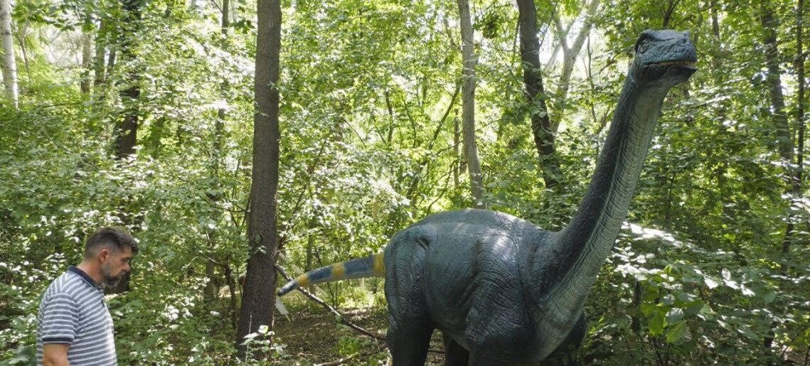 Gyula Dinosaur Park (Gyulai Dínó Park)