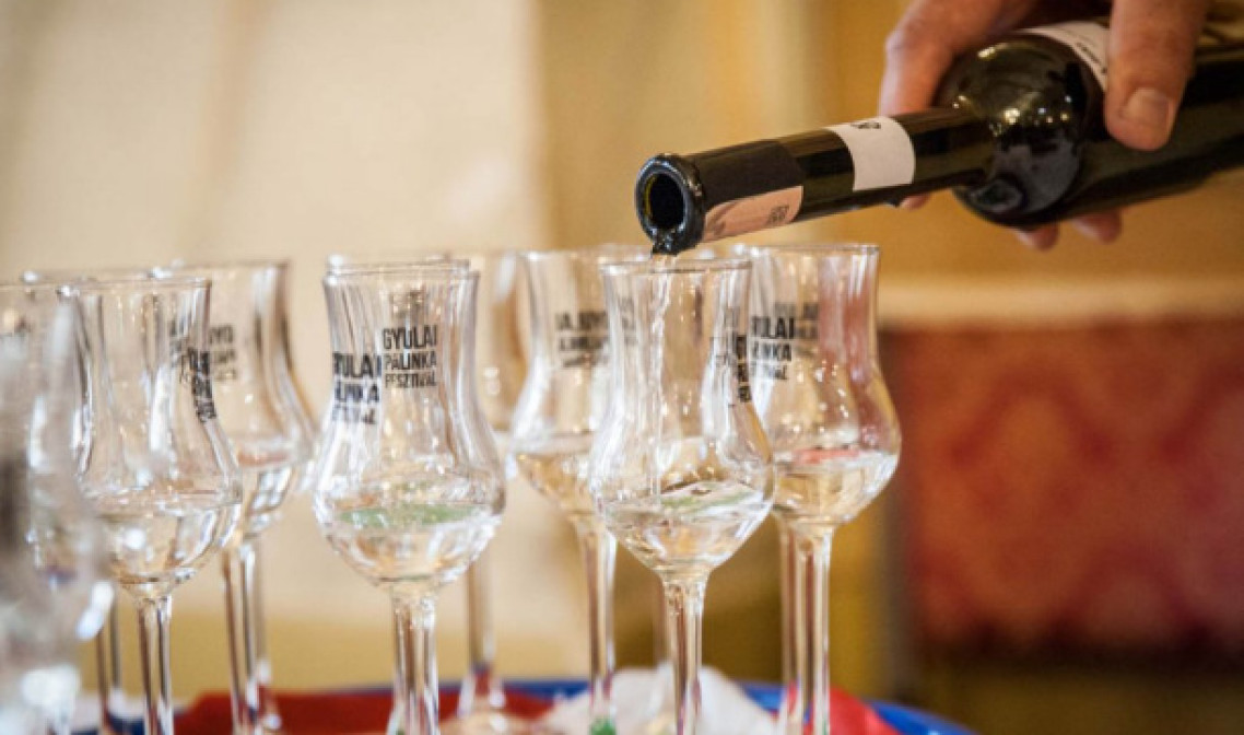 gyulai-palinkafesztival-parlat-verseny-01.jpg