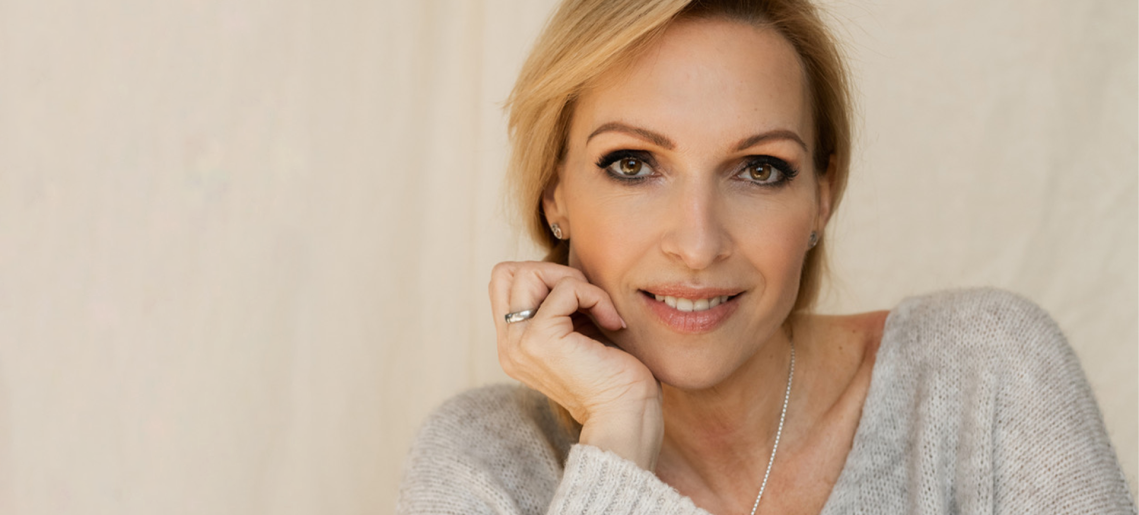 Gyulakult: Elvarratlan szálak - Dr. Almási Kitti előadása