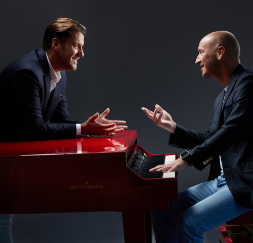 Gyulakult: Kökény Attila és Rakonczai Viktor zenés estje - "Egy Adventi Este, Velünk"