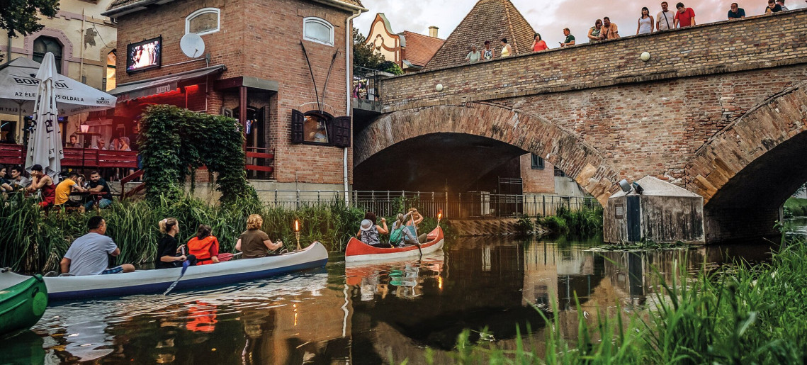 Gyula. Természetesen.