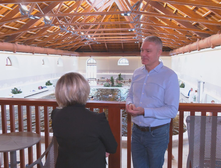 Hamarosan korszerűsítik a polip medencét és a pihenőrészt a Gyulai Várfürdőben