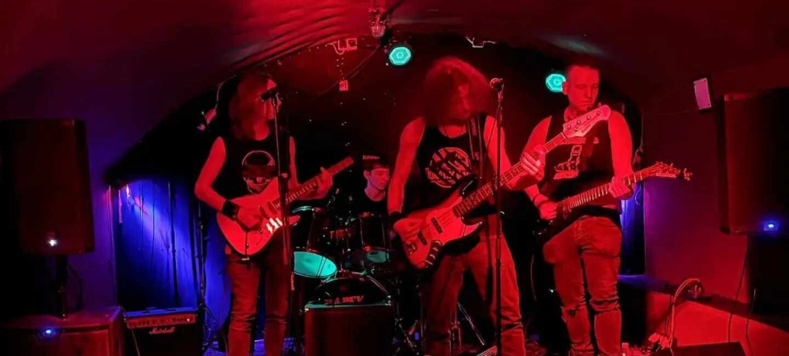 Hídfő Fesztivál: Day by Day koncert