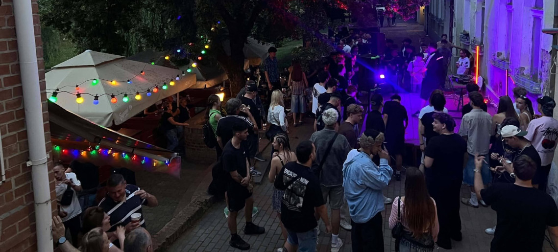 Hídfő Fesztivál: Kékmandarin koncert
