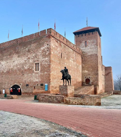 Honvédtisztek a Várkertben - tematikus séta