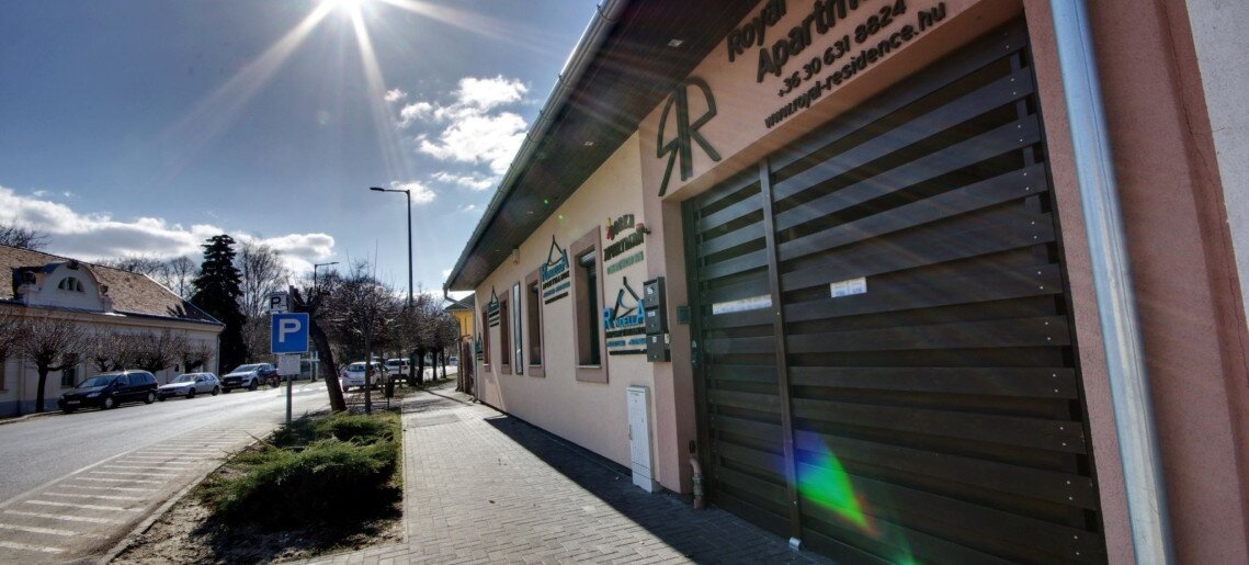 Royal Residence Apartments Gyula - 1