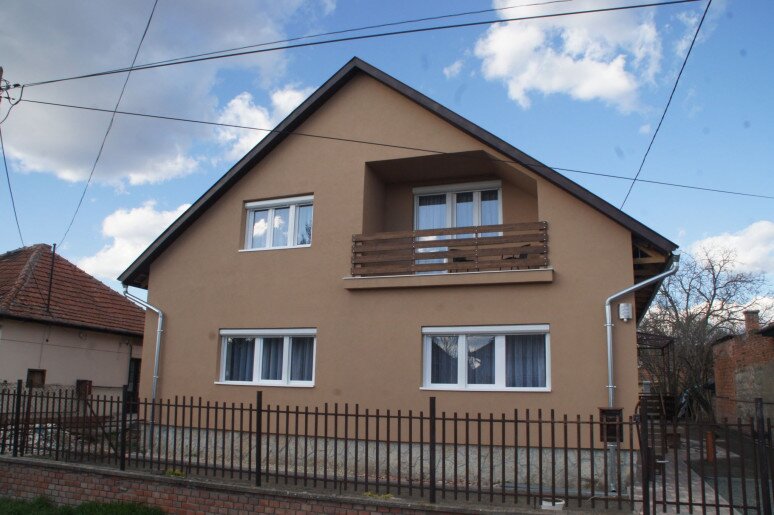 Pacsirta Apartman Gyula - 1