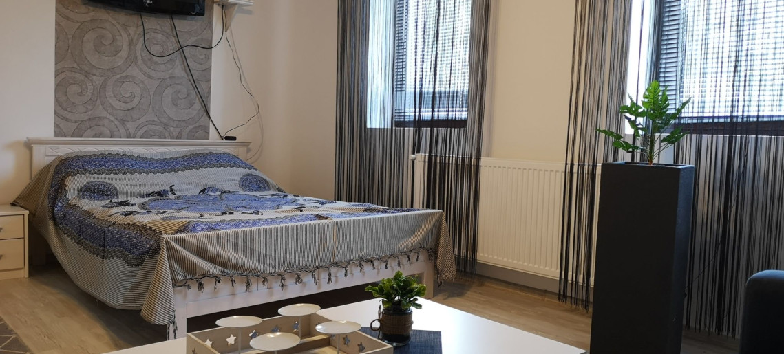 Á-B Apartman Gyula - 1