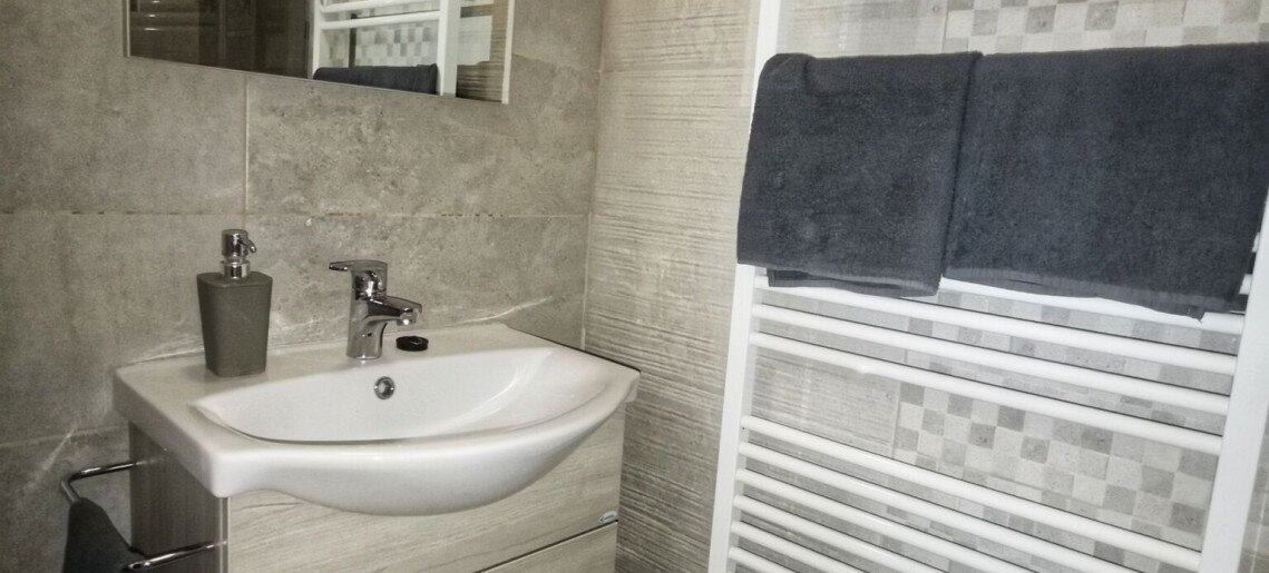 Á-B Apartman Gyula - 6