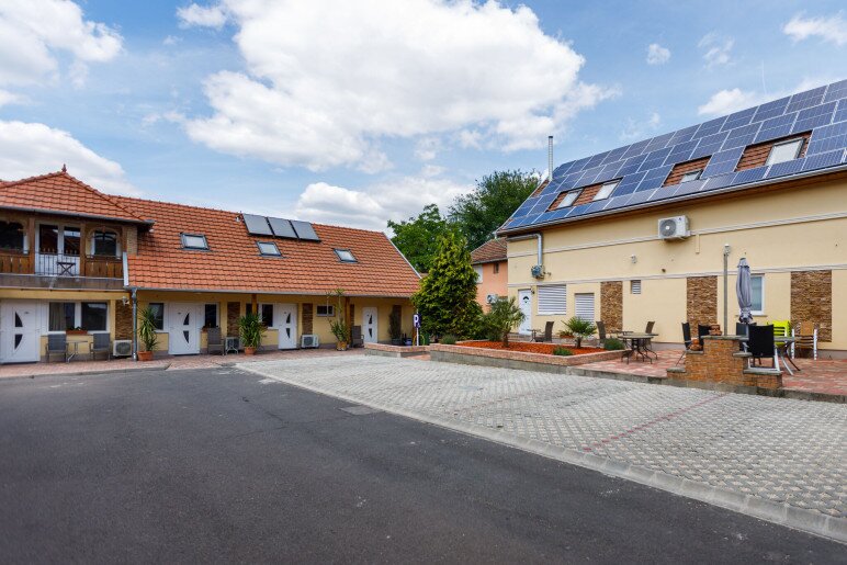 Central Panzió Gyula - 2