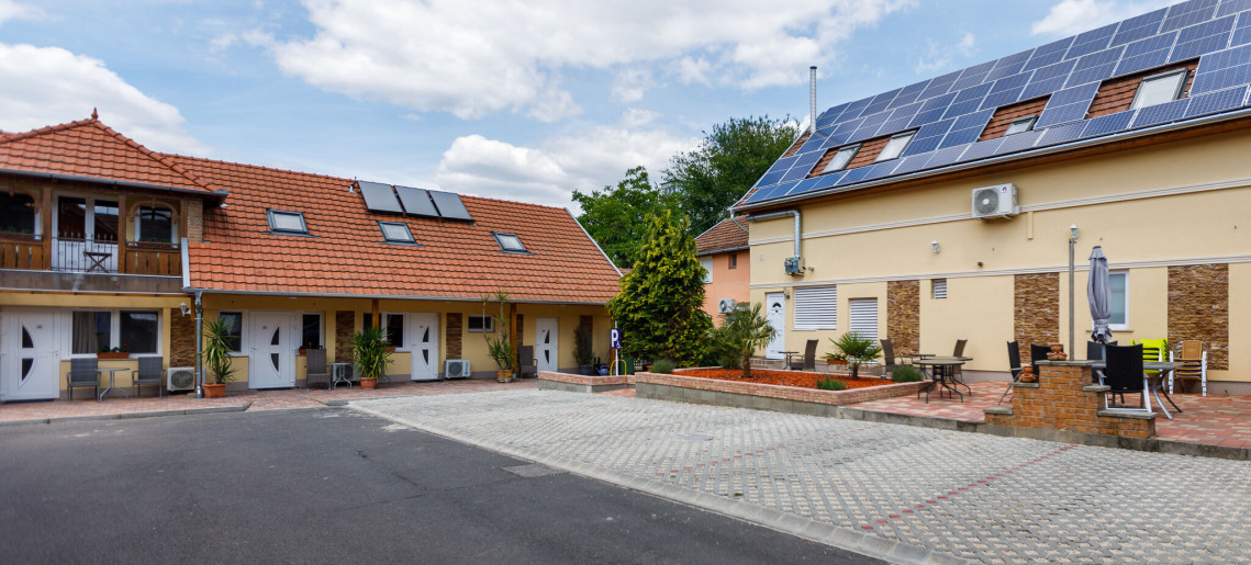 Central Panzió Gyula - 2