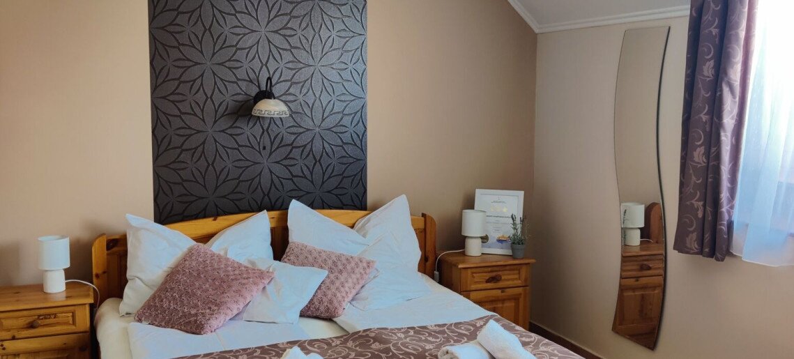 Várkert Apartman Duplex Gyula - 2