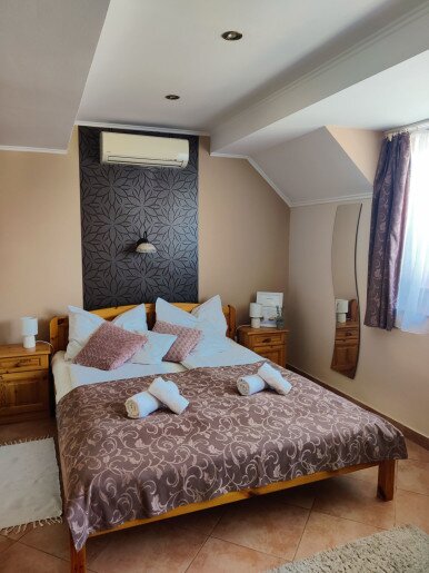 Várkert Apartman Duplex Gyula - 2