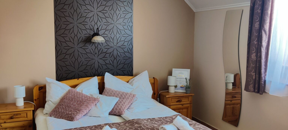 Várkert Apartman Duplex Gyula - 2