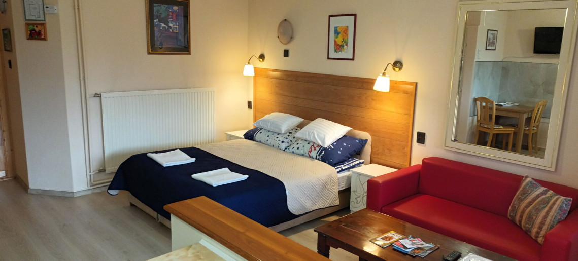 Végvári-Ház Gyula - 5