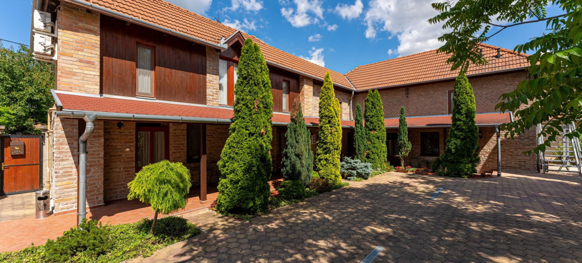 Varázskő Apartman Gyula - 1