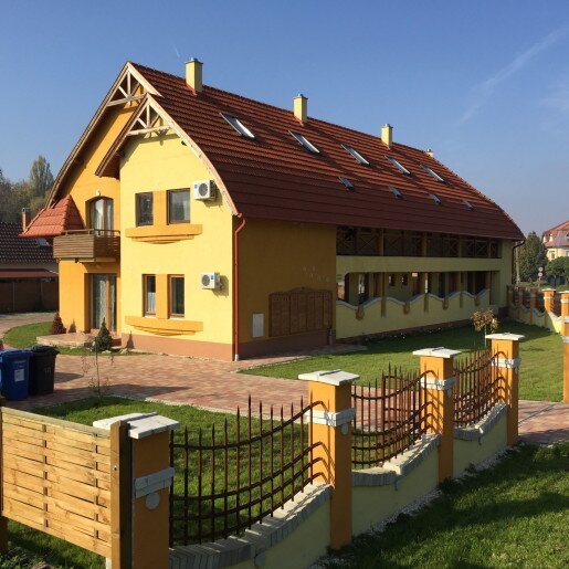 Tiborc Apartman Gyula - 1