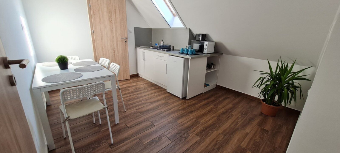 Holdudvar Apartman Gyula - 4