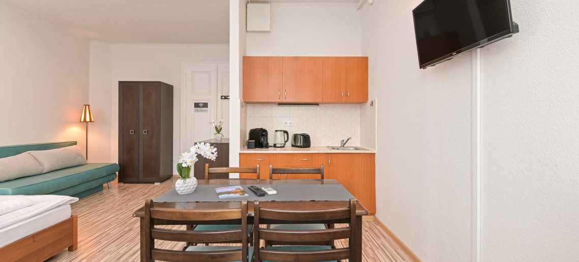 Világóra Apartman Gyula - 10