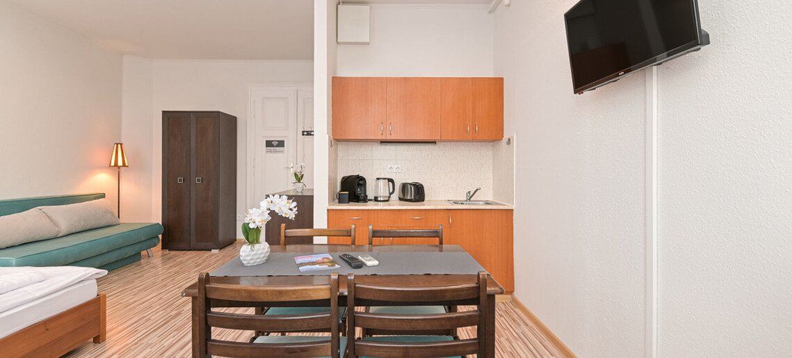 Világóra Apartman Gyula - 10