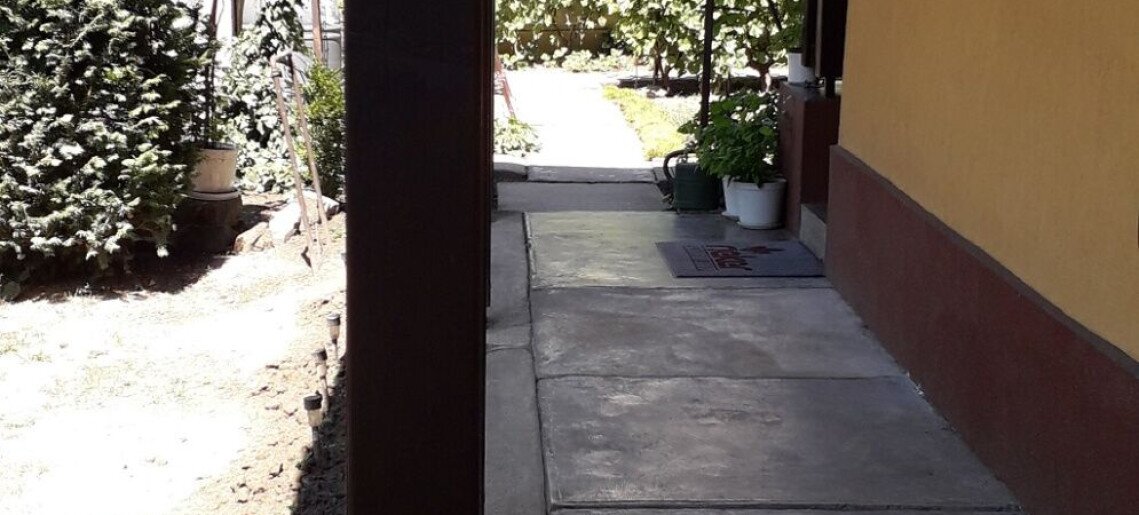 Csendes-lak Gyula - 4